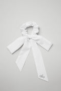 Love Knots Tie Scrunchie - White