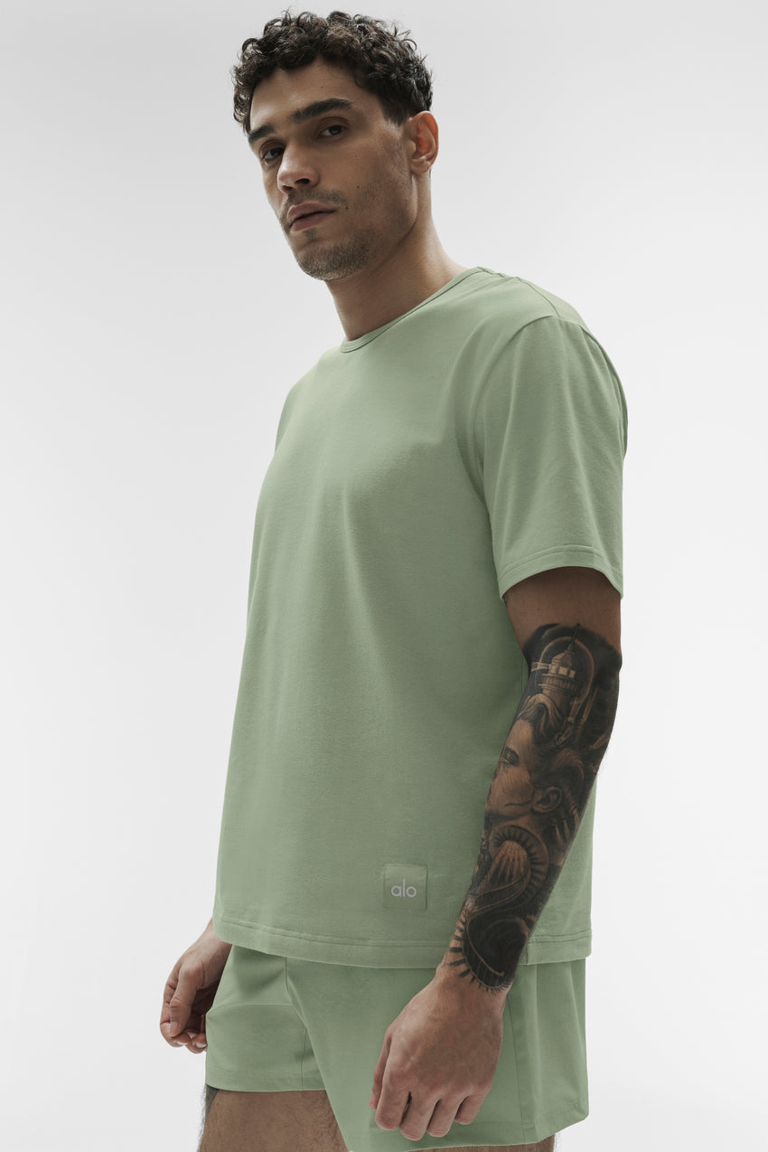 Street Essential Tee - Dune Grass