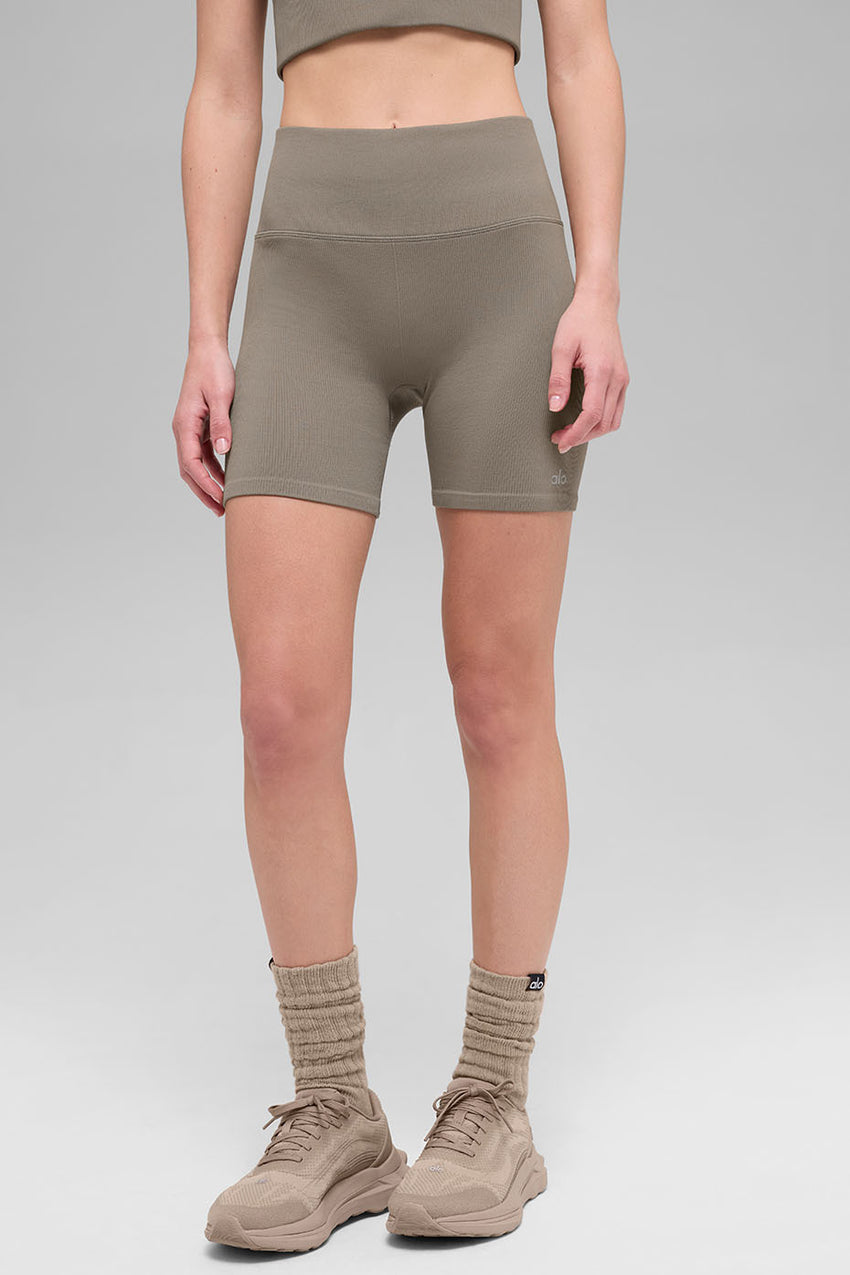 5" Seamless Ribbed Favorite Short - Light Cocoa